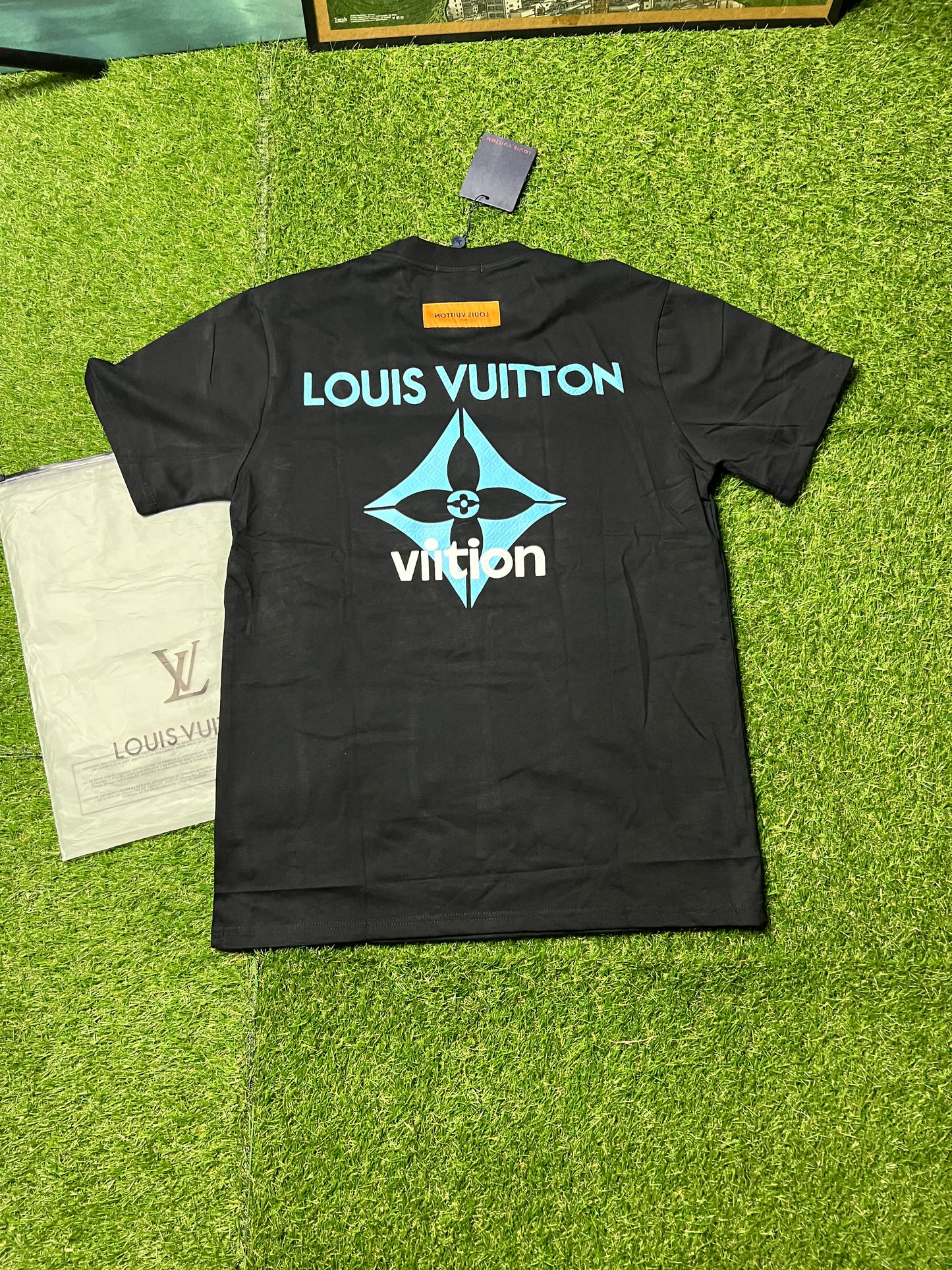 Louis Vuitton Unisex Tee